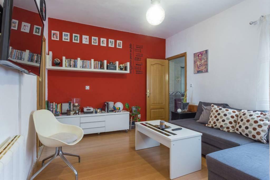 Apartamento Urgel Madrid Extérieur photo
