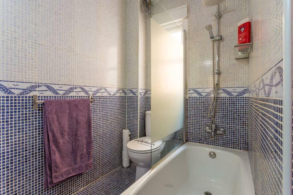 Apartamento Urgel Madrid Extérieur photo