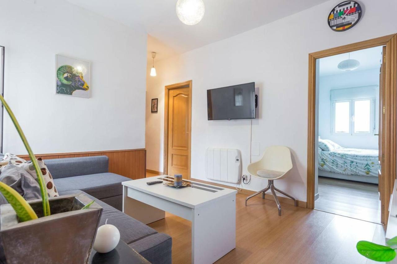 Apartamento Urgel Madrid Extérieur photo