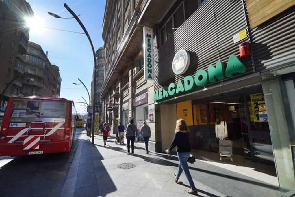 Apartamento Urgel Madrid Extérieur photo