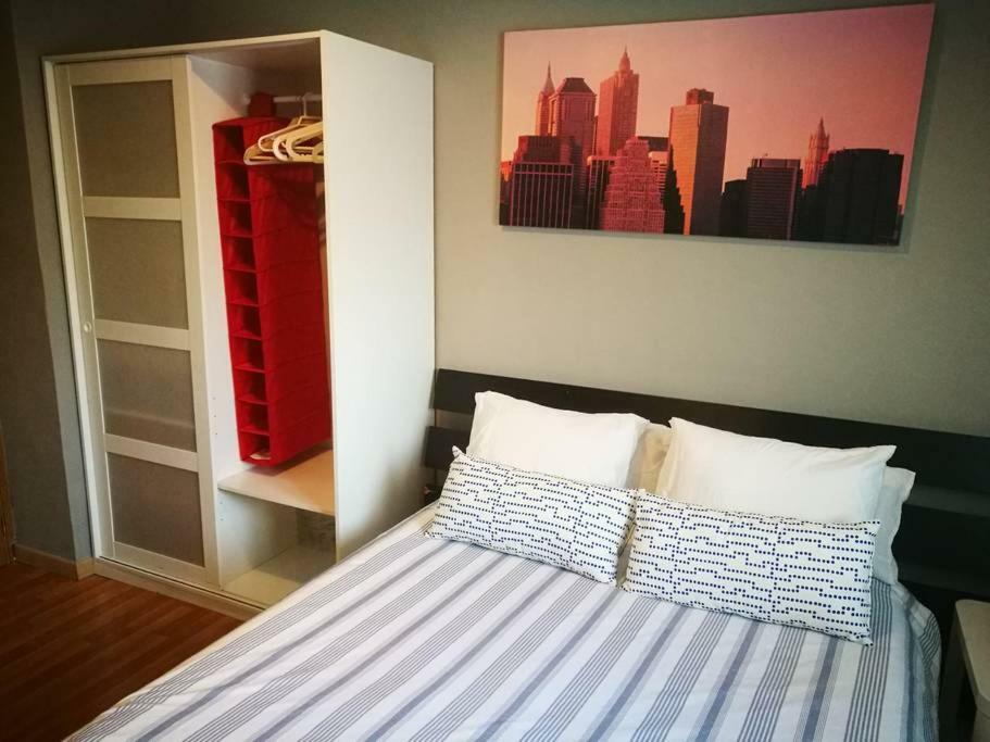 Apartamento Urgel Madrid Extérieur photo